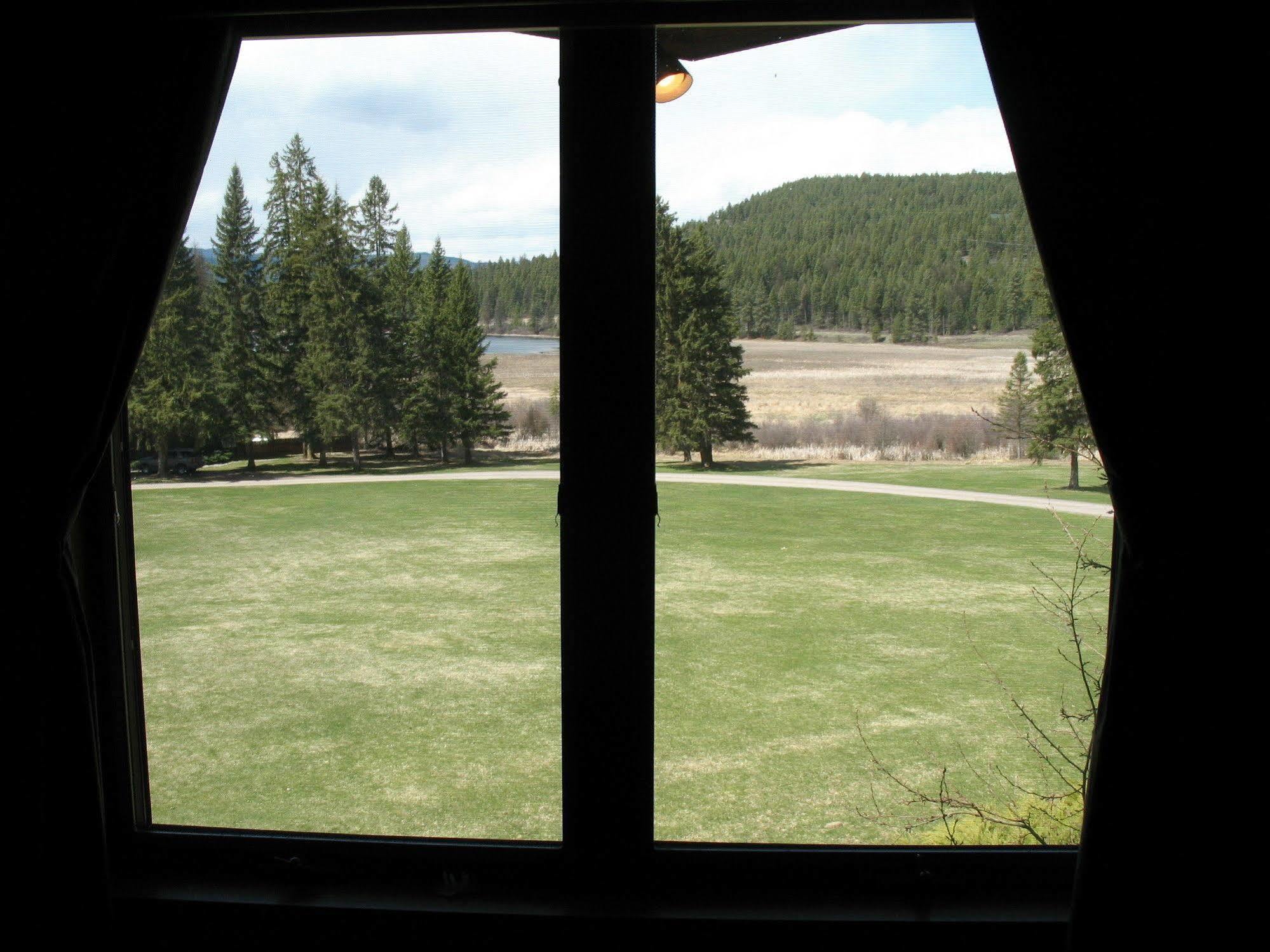 Bar W Guest Ranch Villa Уайтфиш Екстериор снимка